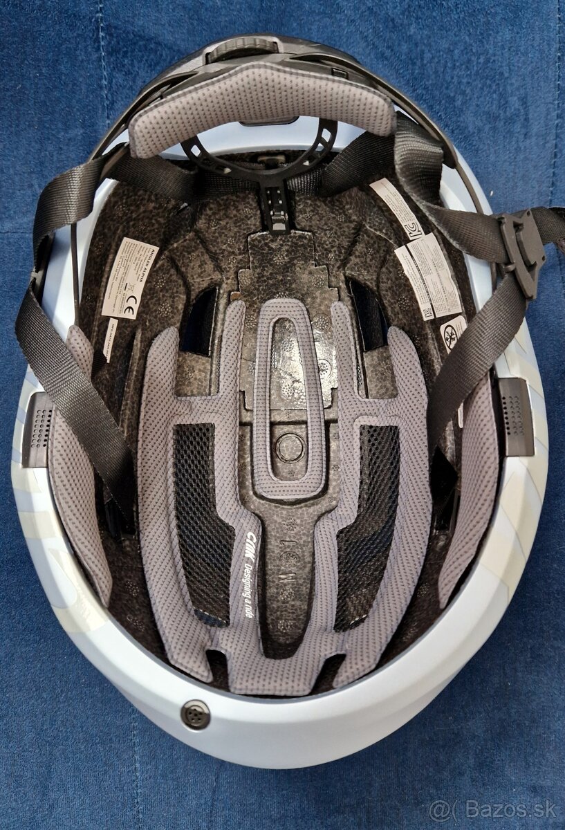 Angler Alpha smart prilba - 2