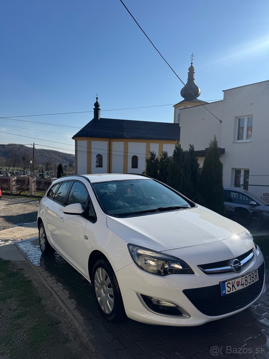 Predam Opel Astra 1.6 - 2