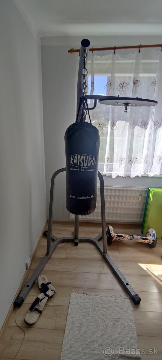 Boxovaci stojan - 2
