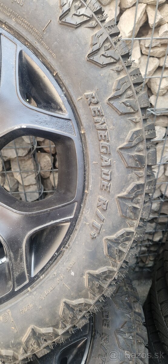 Radar Renegade R/T+ 265/60 r18 - 2