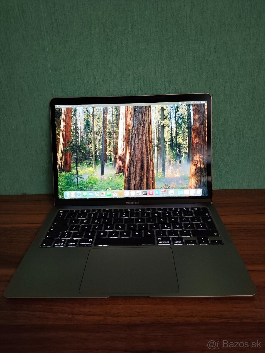 MacBook Air 2020 | i7 • 8GB • 512GB SSD - 2