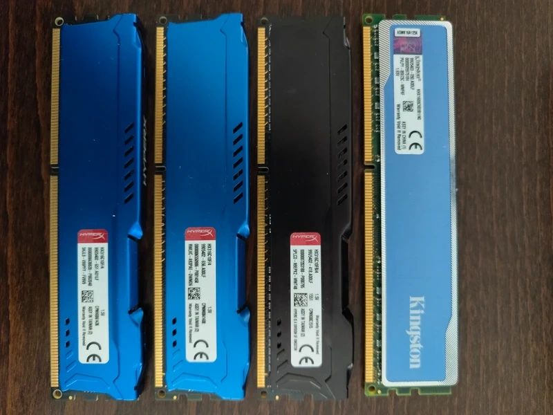 Kingston HyperX 4GB DDR3 1600MHz - 2