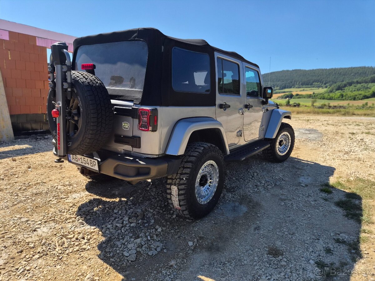 Predám jeep wrangler - 2