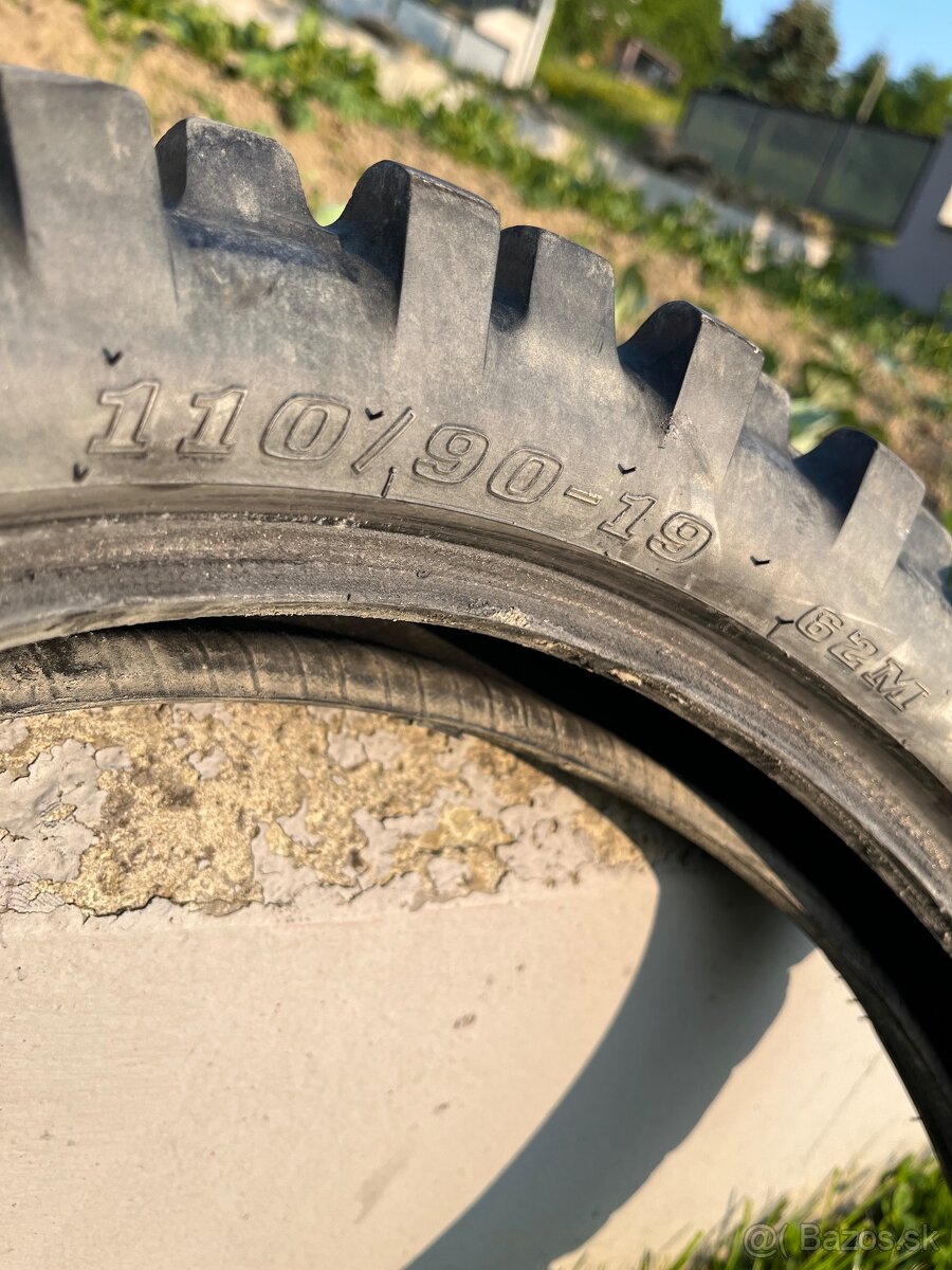 Dunlop 110/90r19