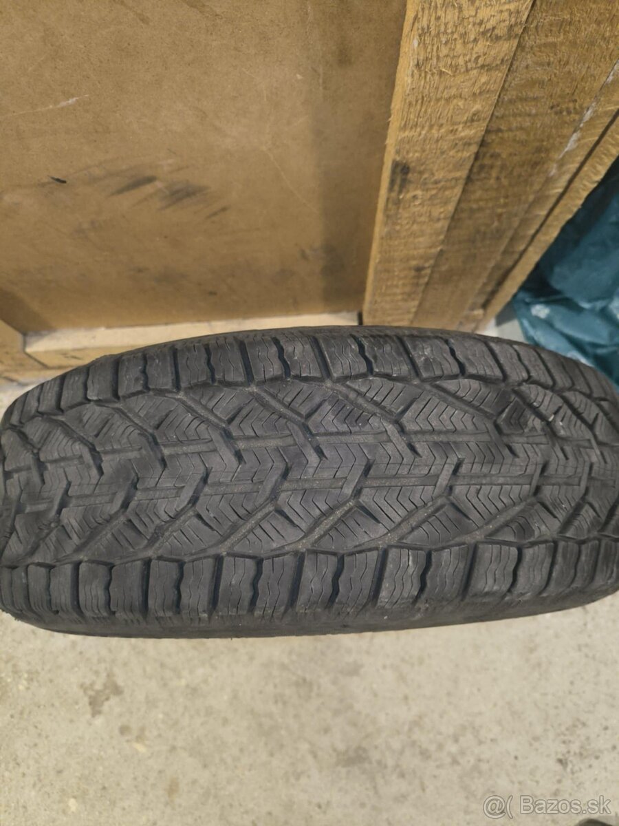 4 pneumatiky Sebring - 2