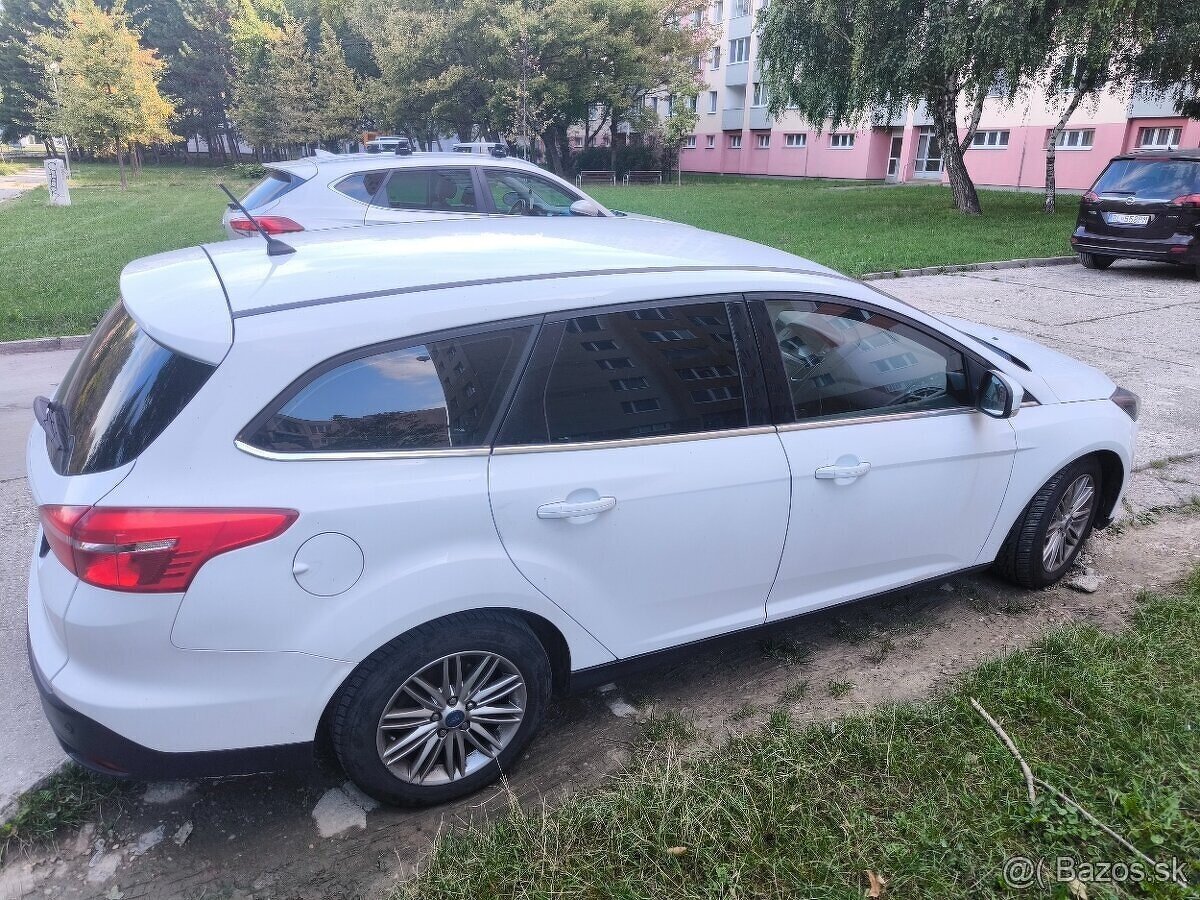 Ford FOCUS combi aj výmena - 2