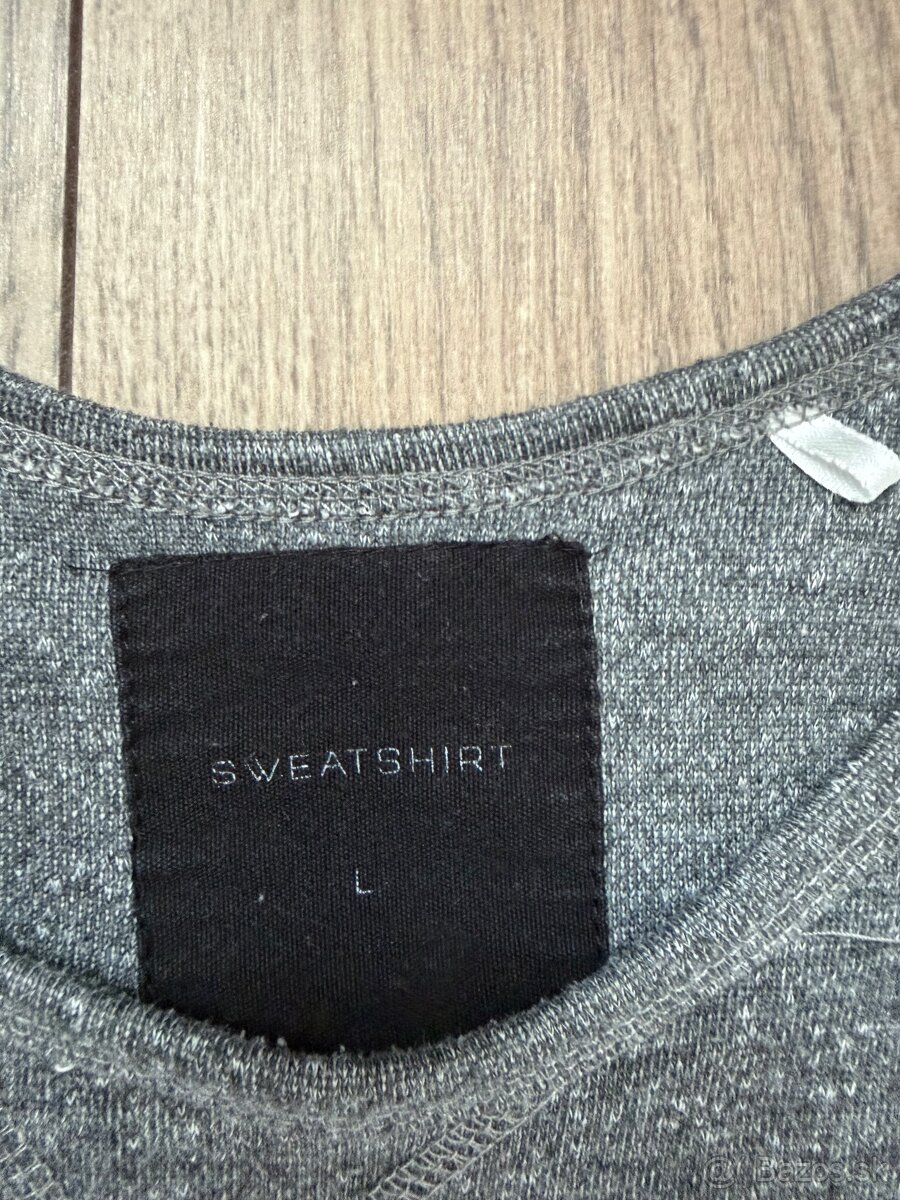 Sivé tričko Gate - 2