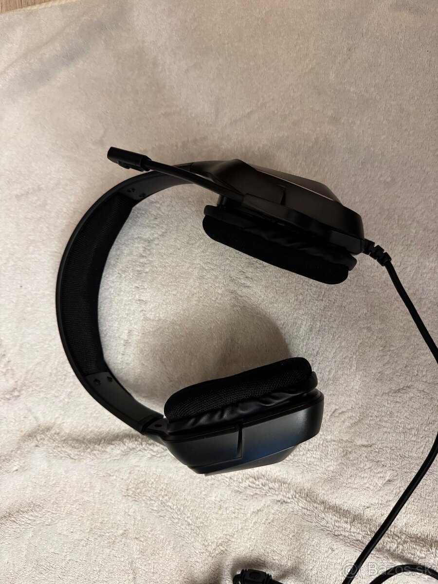 Predám nové nepoužité čierne slúchadlá HP - 2