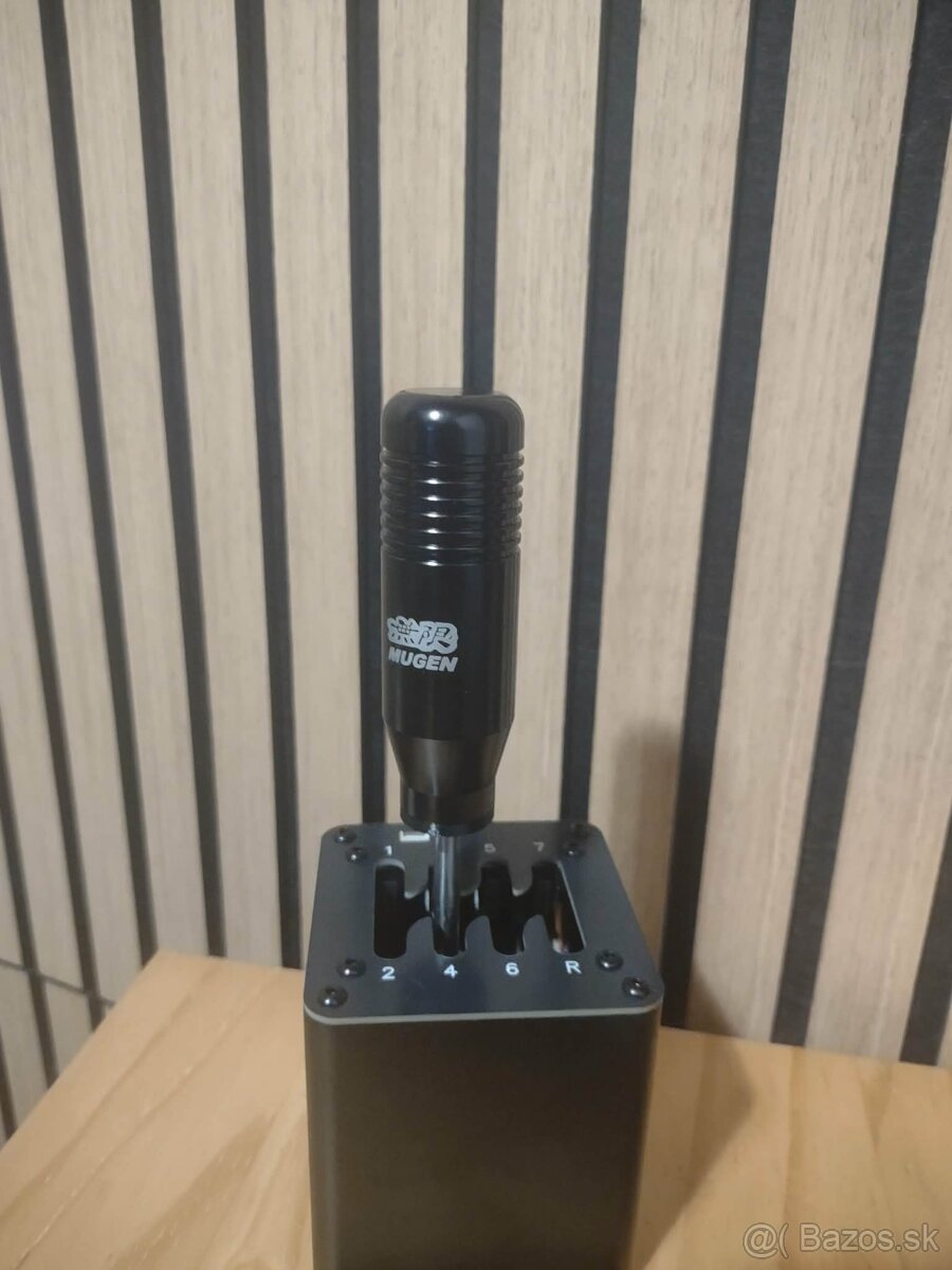 Manuálna riadiacia páka pre závodné hry - 2