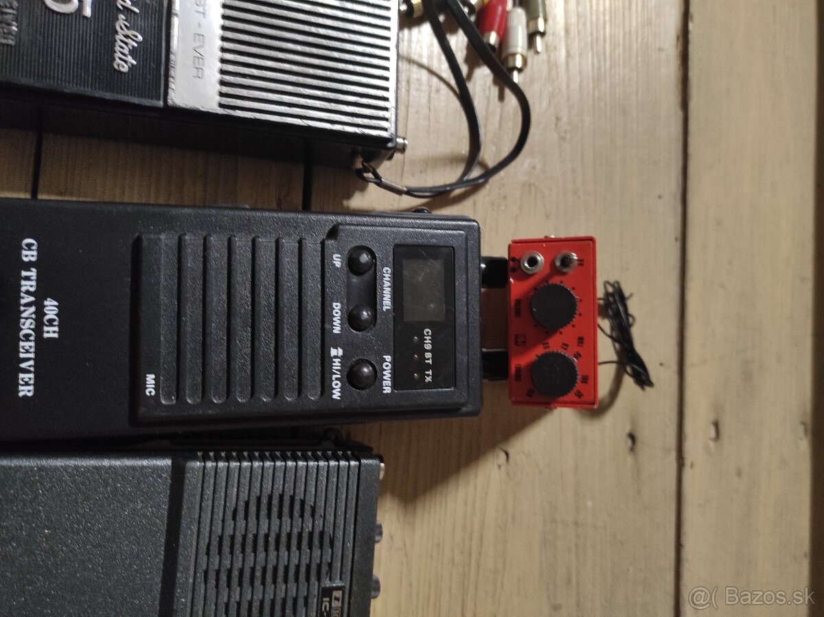 Predám vysielačky .komplet - 2