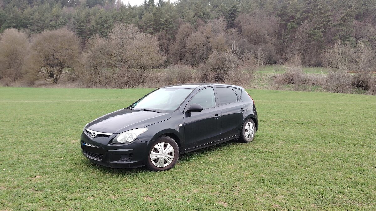 Predám Hyundai i30 1.4 benzín - 2