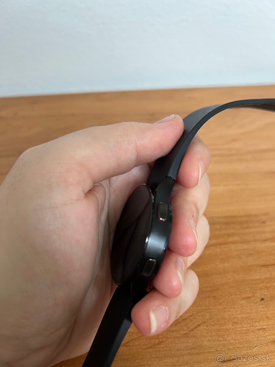 Samsung Galaxy Watch 4 - 2