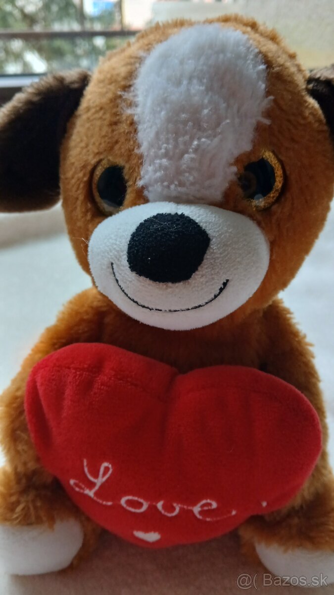 Plysovy psik zo srdiečkom - 2