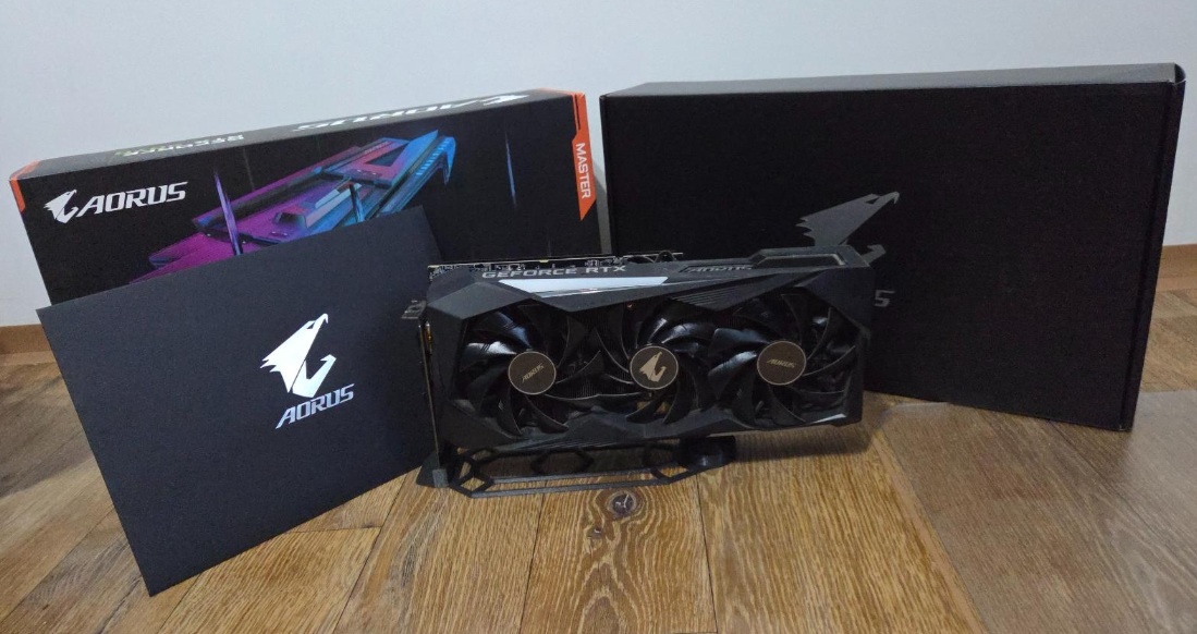 AORUS GeForce RTX 3070 MASTER OC – LCD displej, Dual BIOS - 2