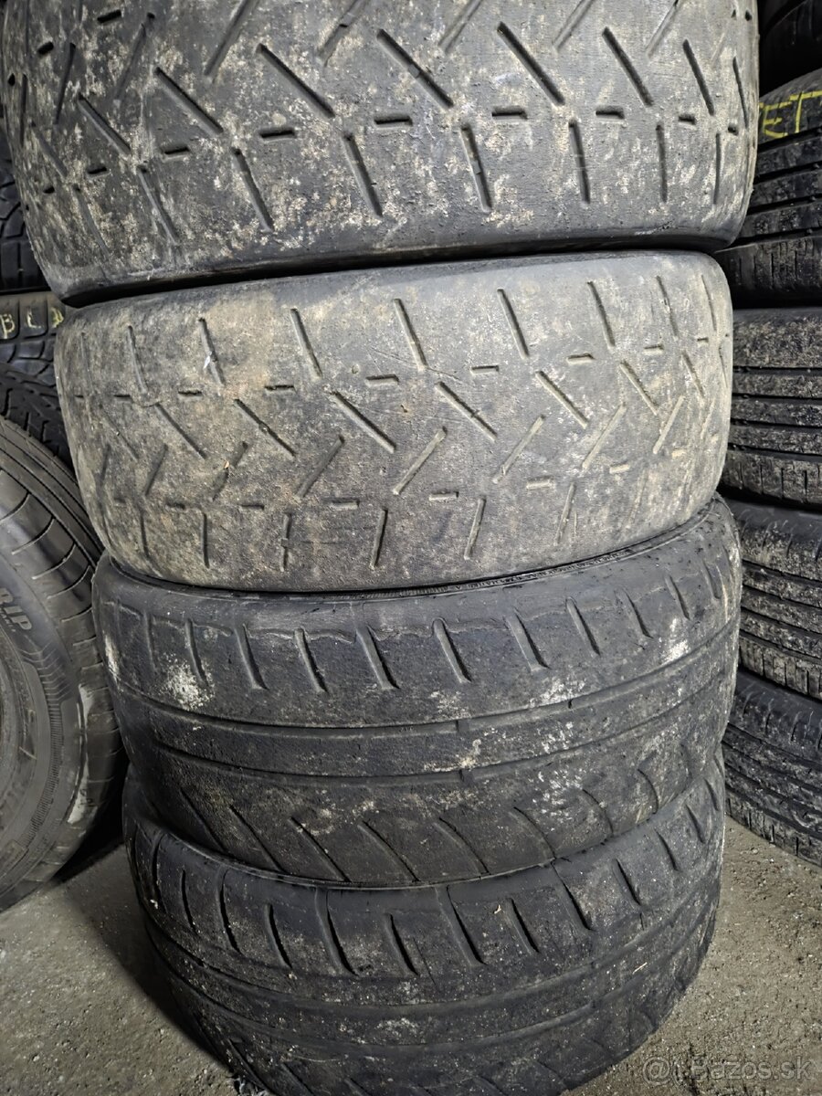 8x R17 semislick - 2