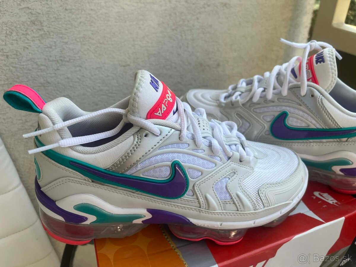 Nike Air Vapormax Evo - 2