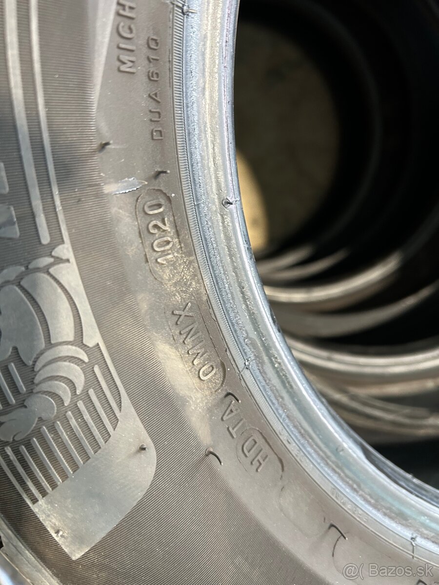 Predám pneu 195/65 r15 - 2