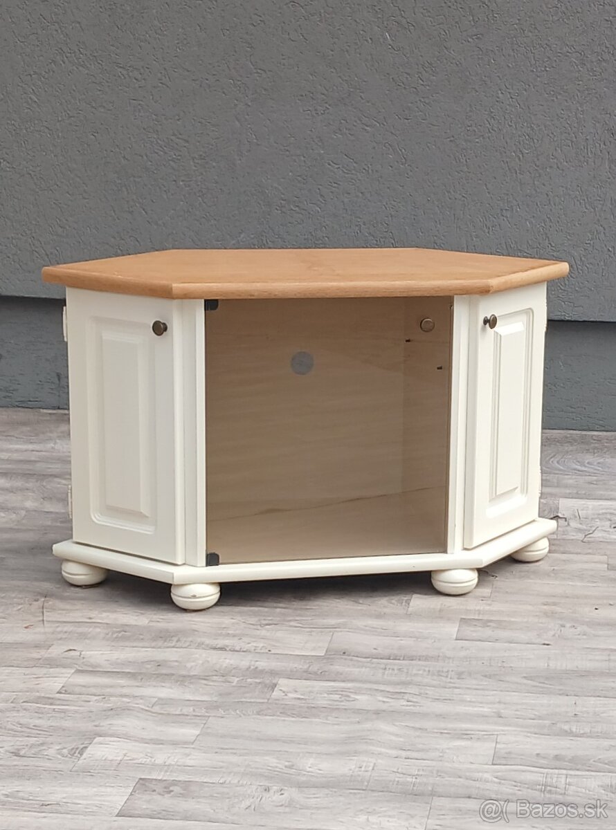 Skrinka šesťuholníková. - 2