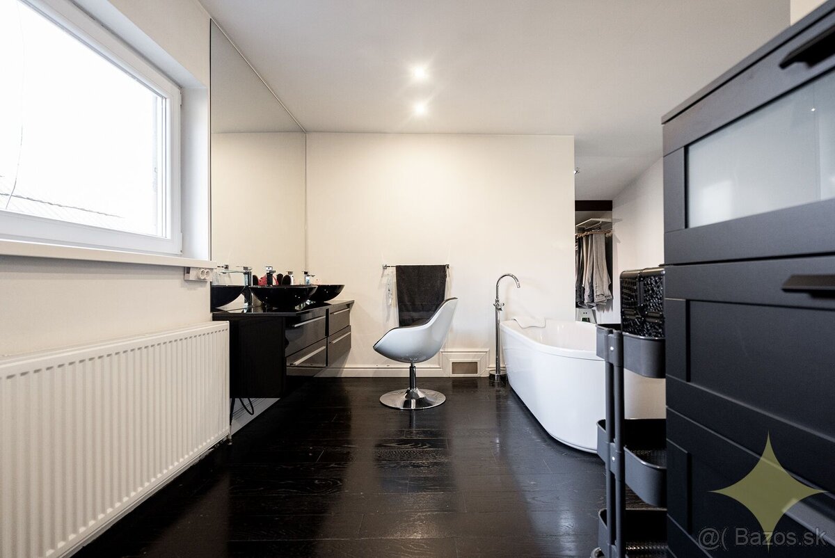 Luxus v kúpelnom mestečku pri Banskej Štiavnici. - 20