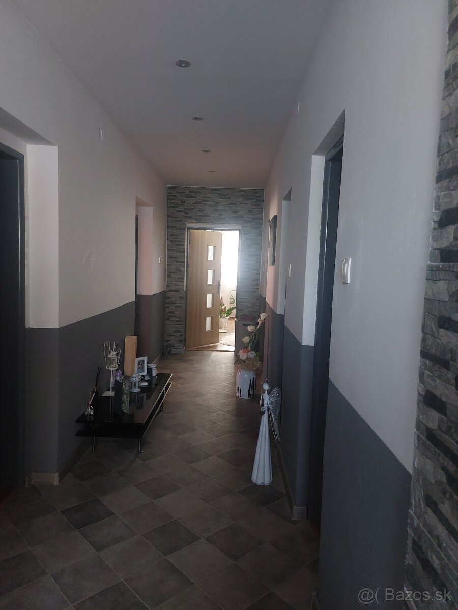 Rodinný dom s pekným pozemkom _ Gabčíkovo - 20