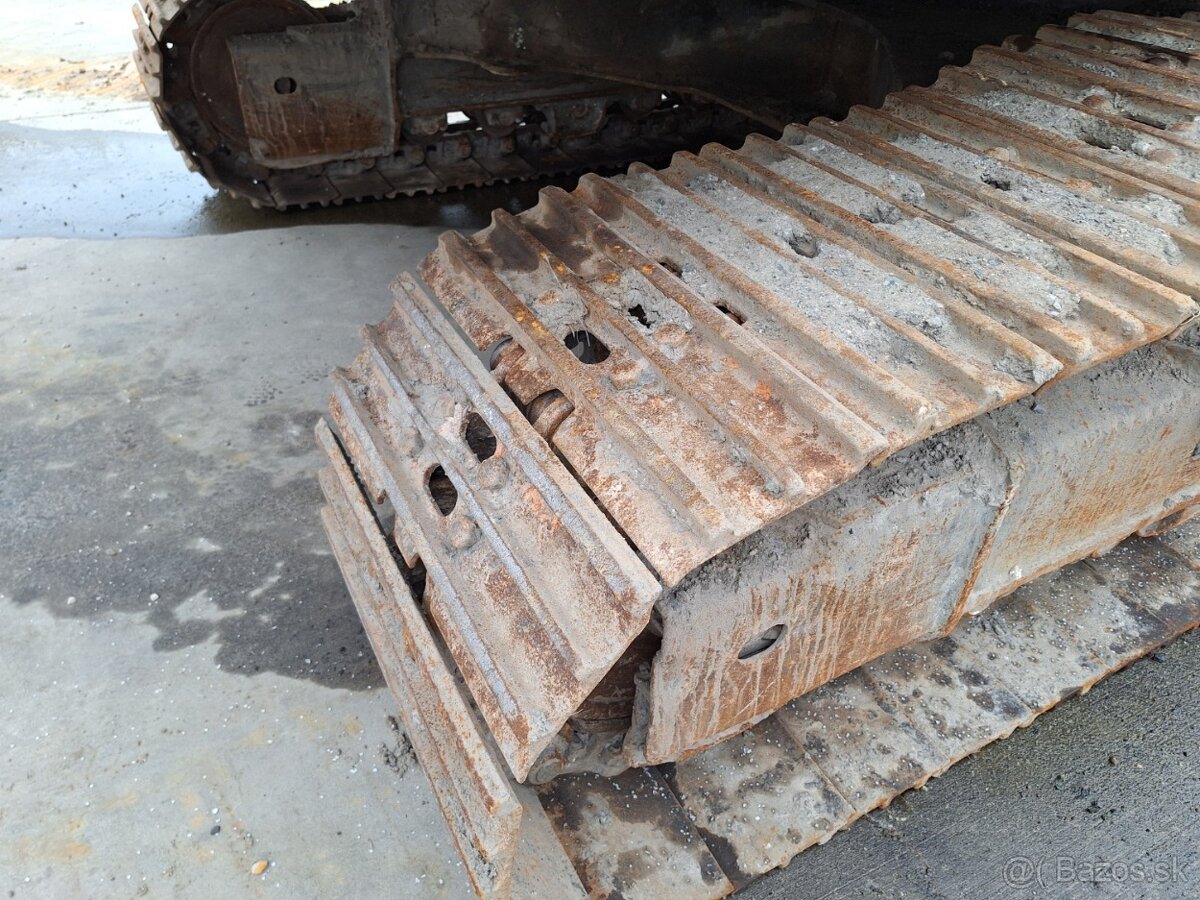 KOMATSU PC 240 LC - 20