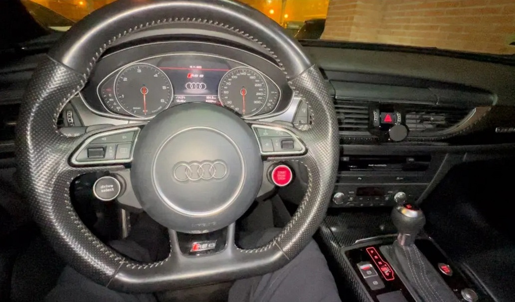 R8 START-STOP DRIVE SELECT tlacidla volantu - 20