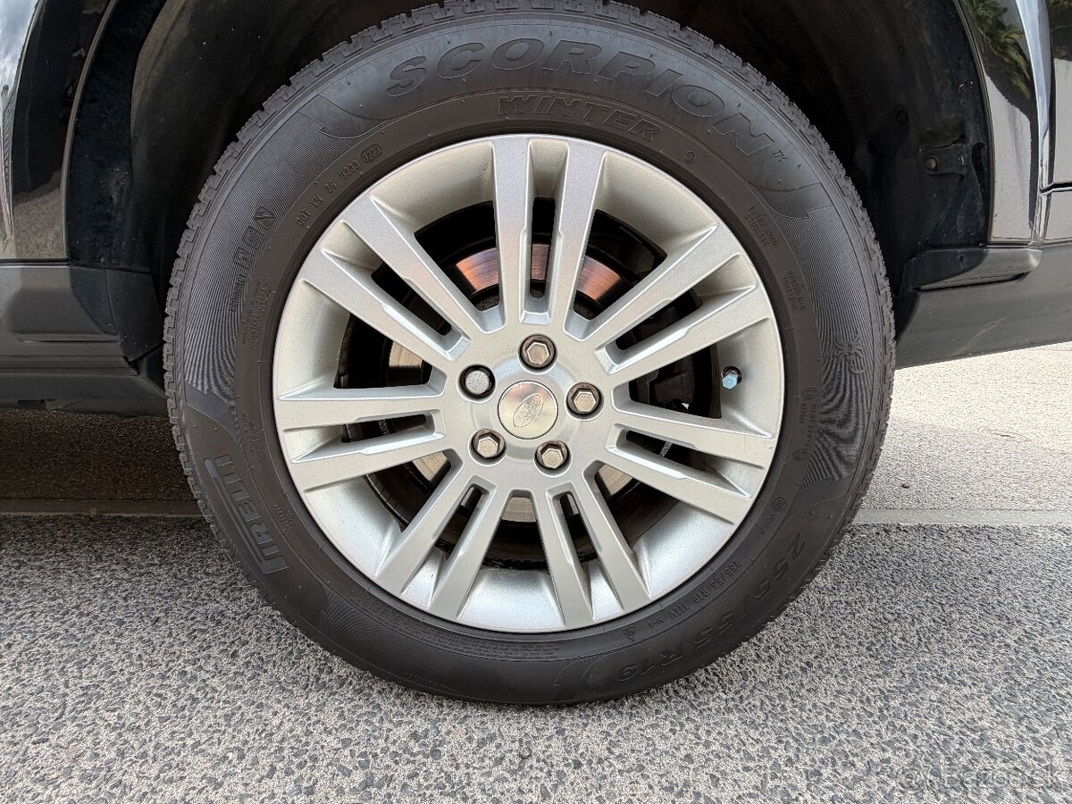 Land Rover Discovery 3.0 TDV6 HSE - 20