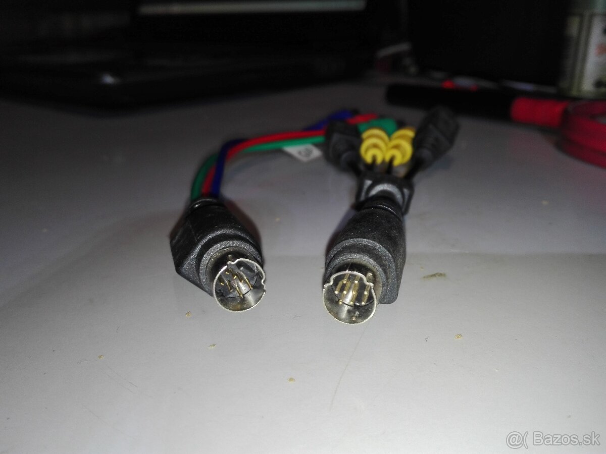 Nabíjačky, Adaptery, Káble VGA,LAN atd. - 20