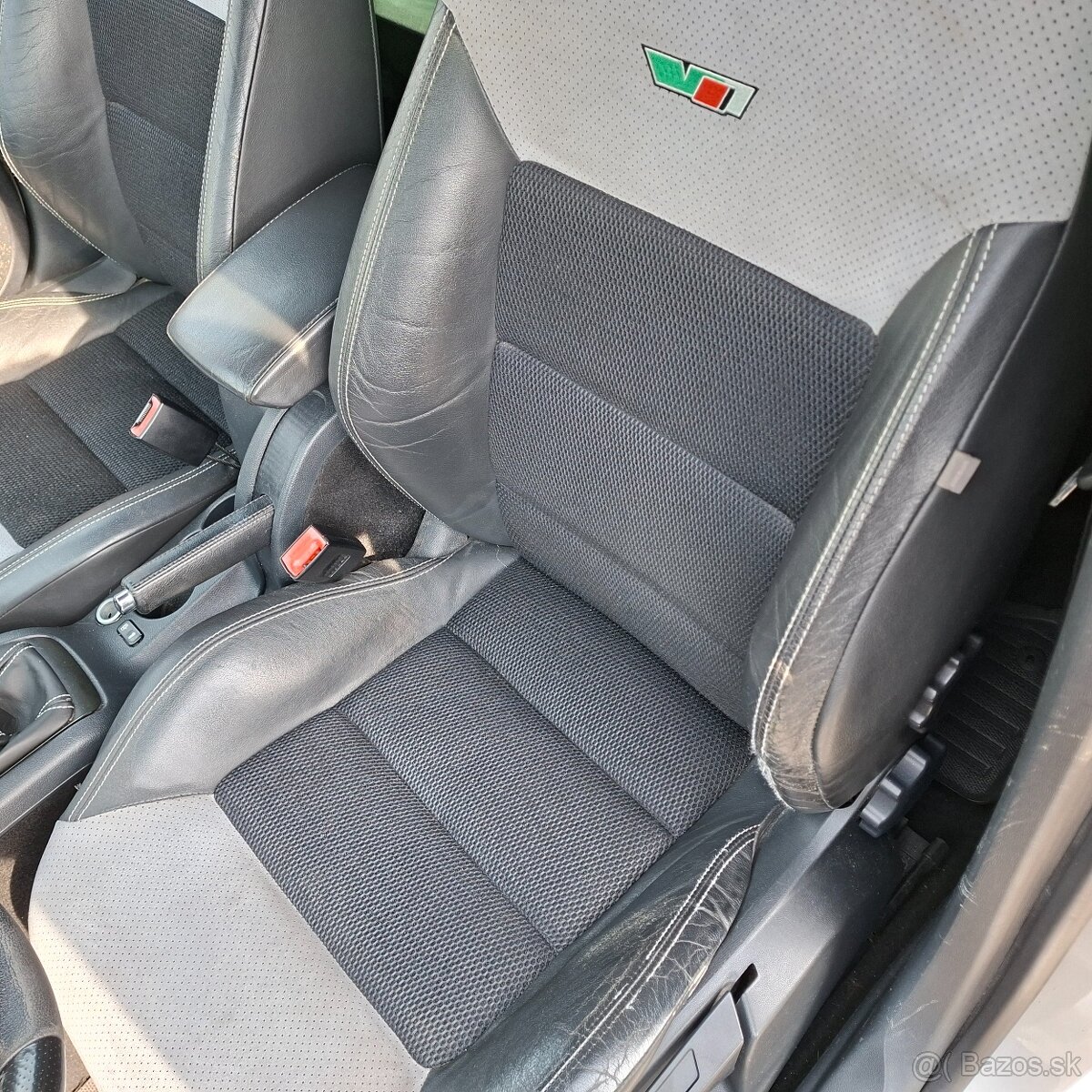 Škoda Octavia Combi 2.0 TDI Elegance facelift " RS " - 20