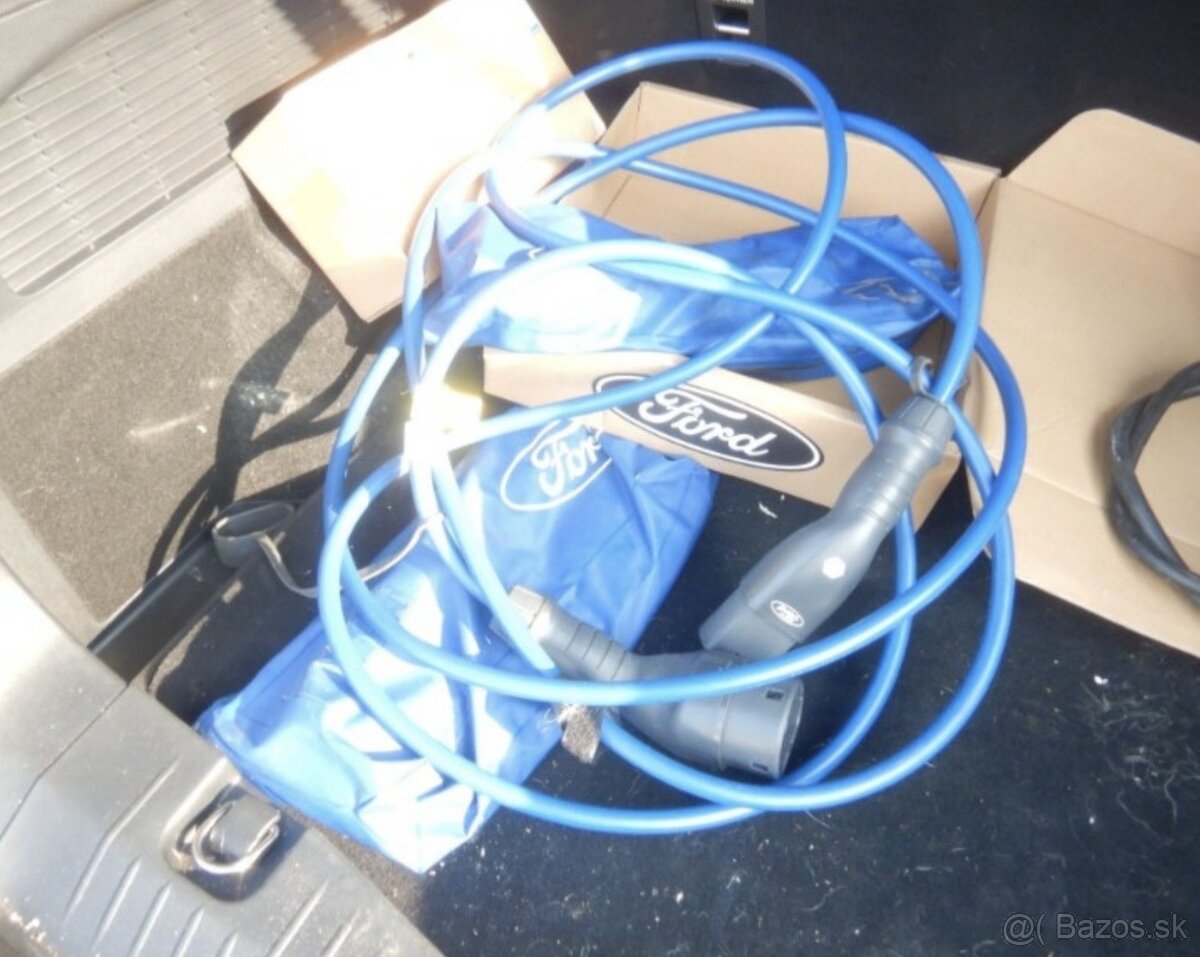 FORD MUSTANG MACH-E 76kWh 2023 odpočet DPH - 20