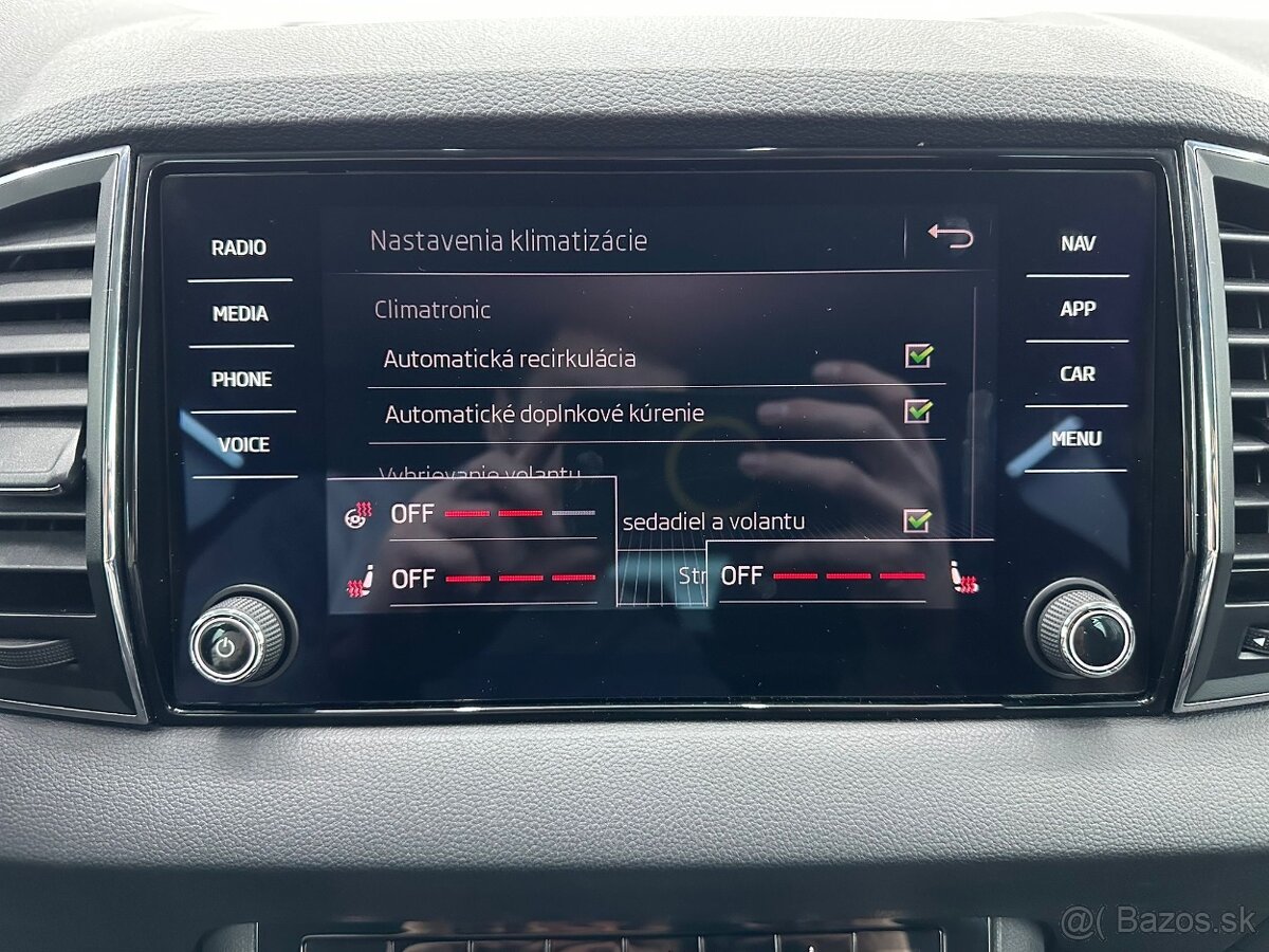 Škoda Karoq virtual 2.0 TDI SCR Style 4x4 - 20