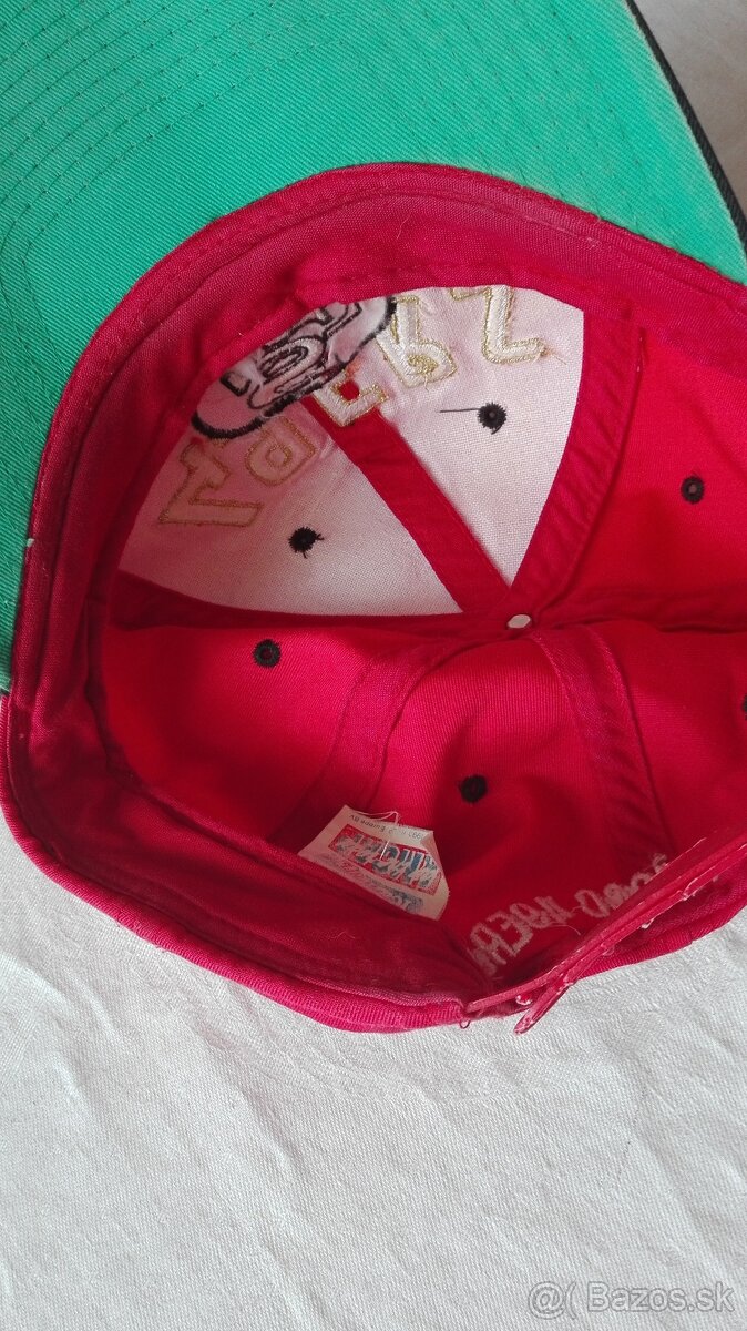 Prodám kšiltovky NHL - 90. léta - 5 ks - 20