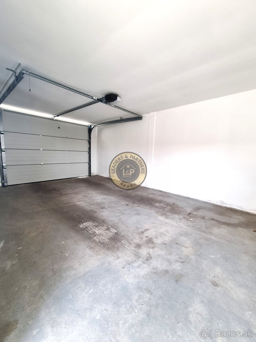 PREDAJ rodinný dom s tenisovým kurtom Levél - 20