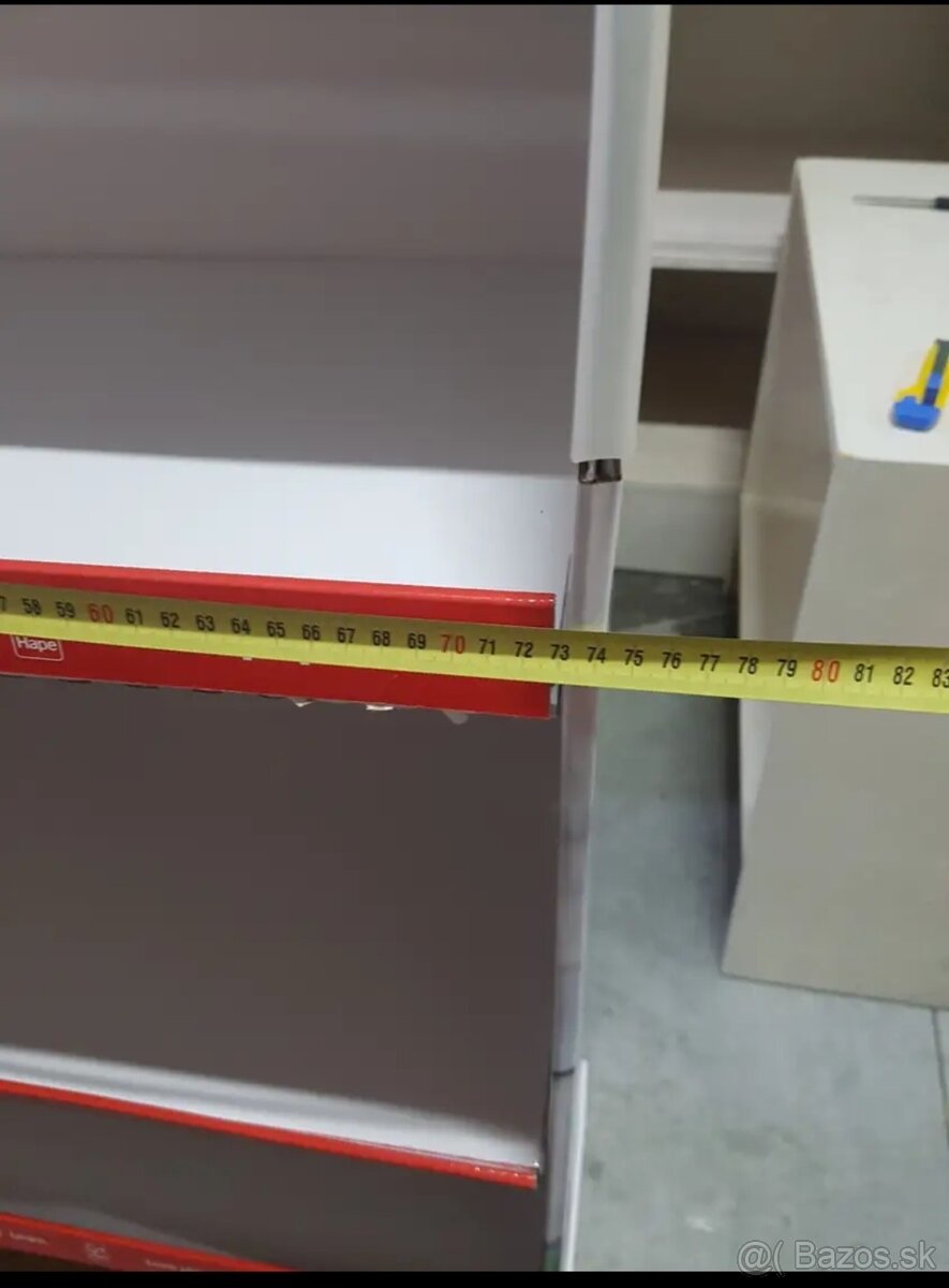 Regal, stojany a závesný system do predajne - 20