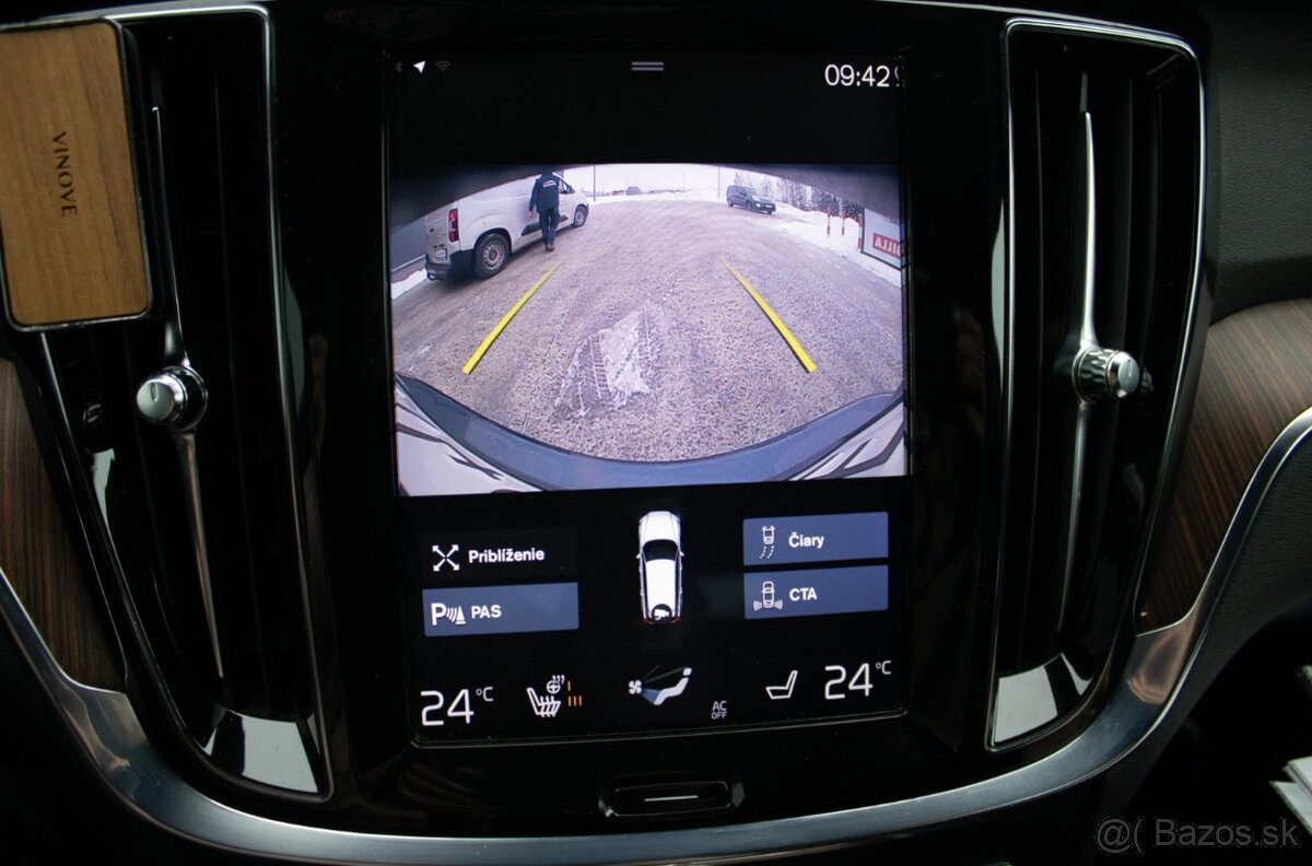 Volvo V60 Cross Country D4 AWD Pro AUTO. - 20