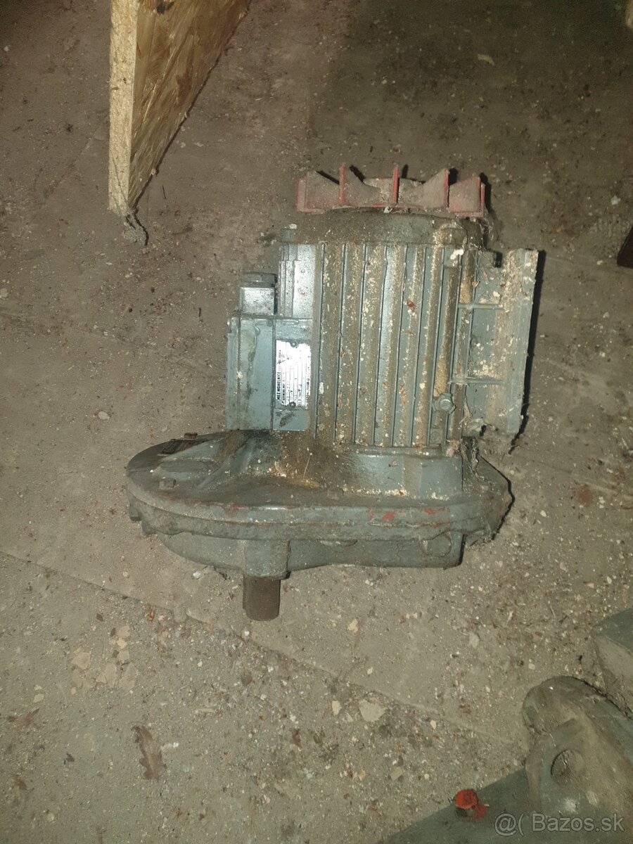 Elektromotory s prevodmi - 20