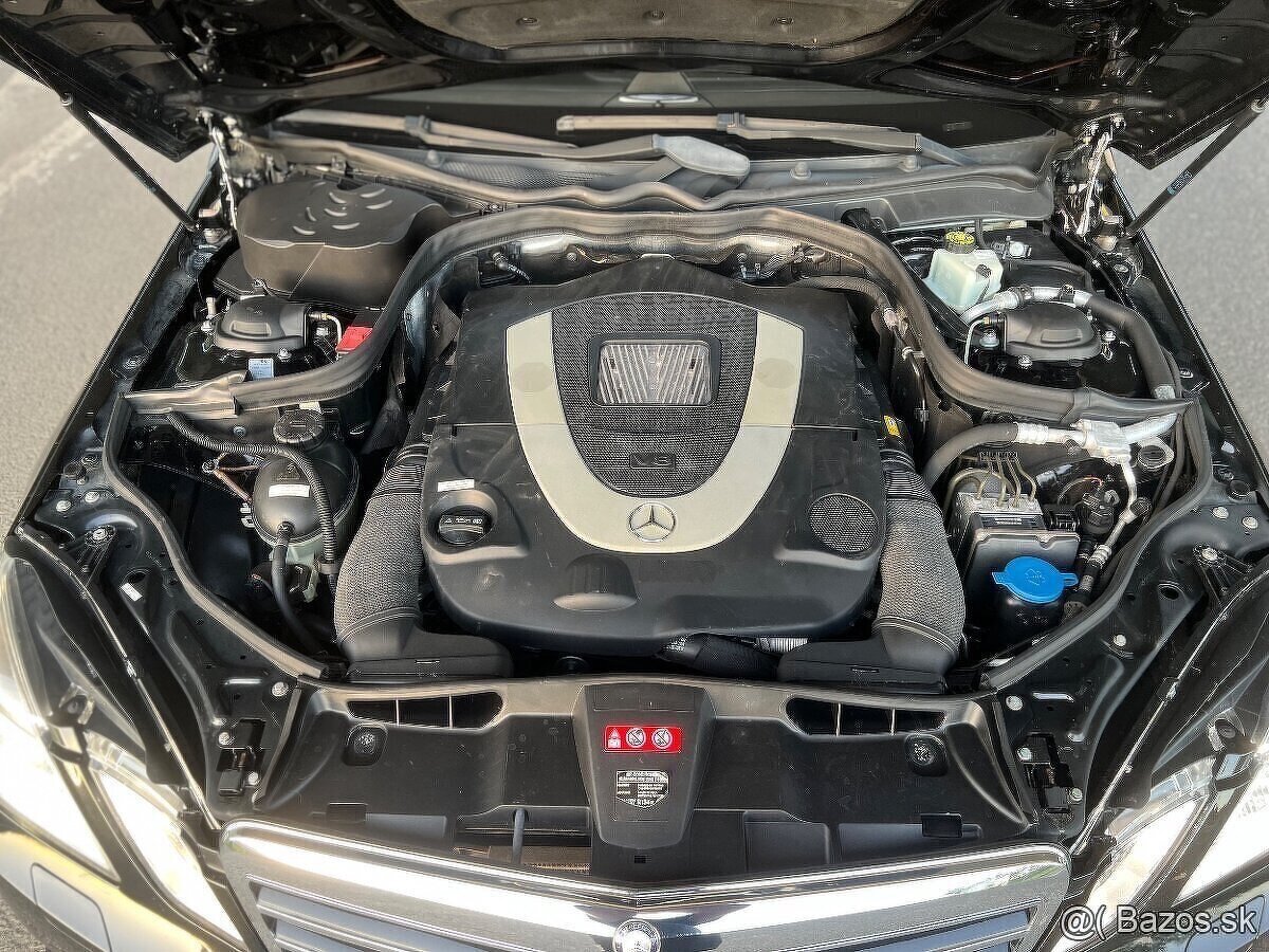 Mercedes E500 W212 5.5i V8 285kw / 388ps kupene na SK - 20