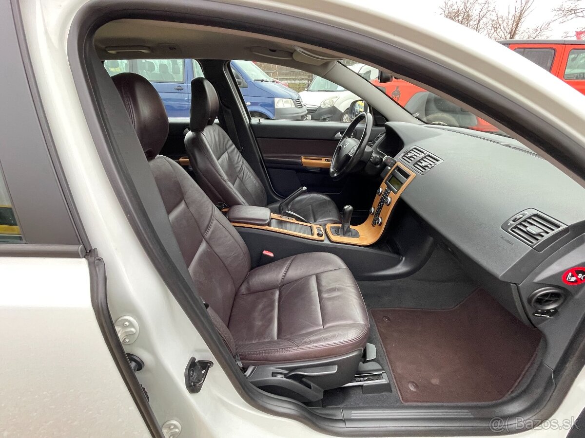 Volvo V50, 1.6D 80kWKŮŽEVÝHŘEVHANDSFRE - 20