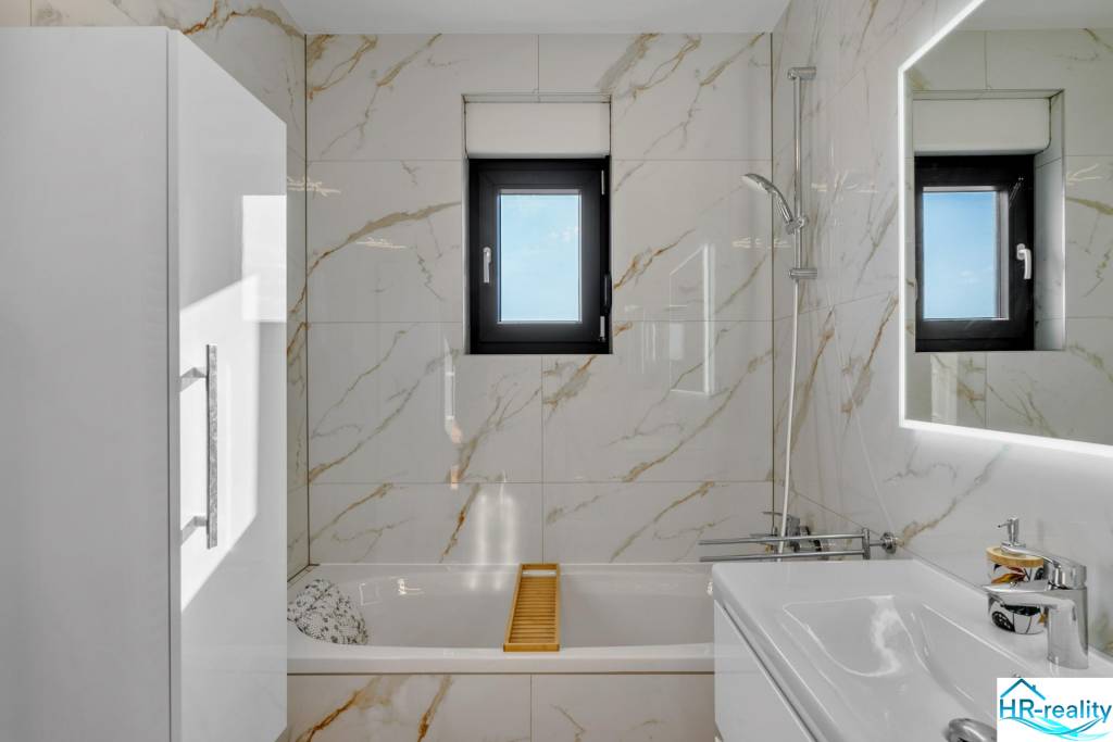 Split, Kaštela – luxusný zariadený penthouse s výhľadom - 20