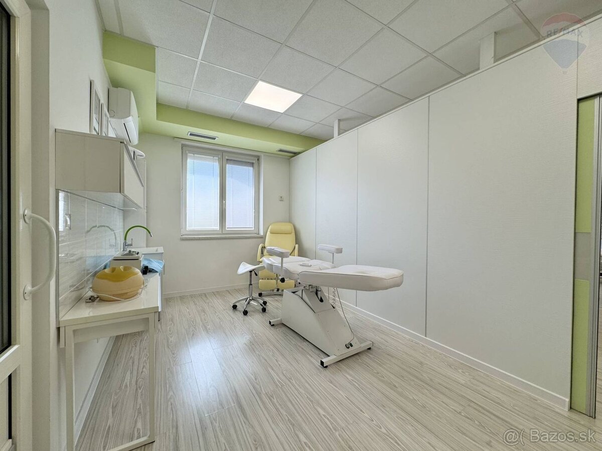 Predaj nebytového priestoru v centre Dunajskej Stredy, rozlo - 20