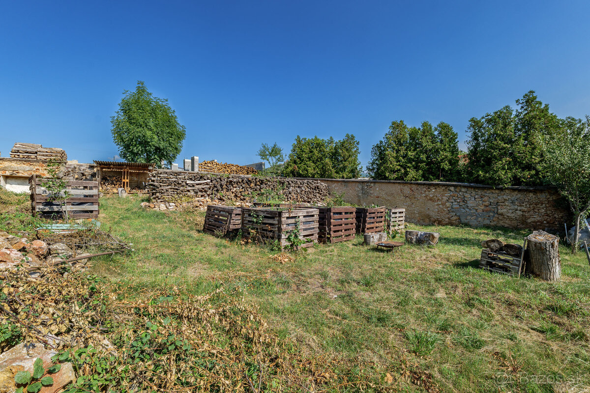 Na predaj útulný kamenný dom s garážou a záhradou |Turňa n/B - 20
