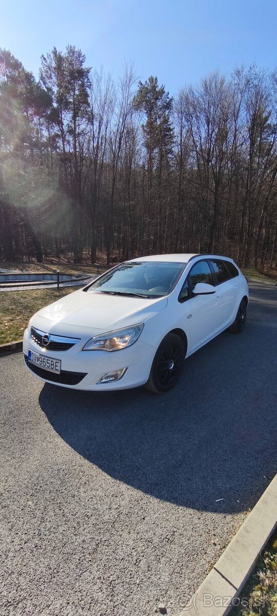 Opel Astra ST 1.7CDTi 92kw - 20