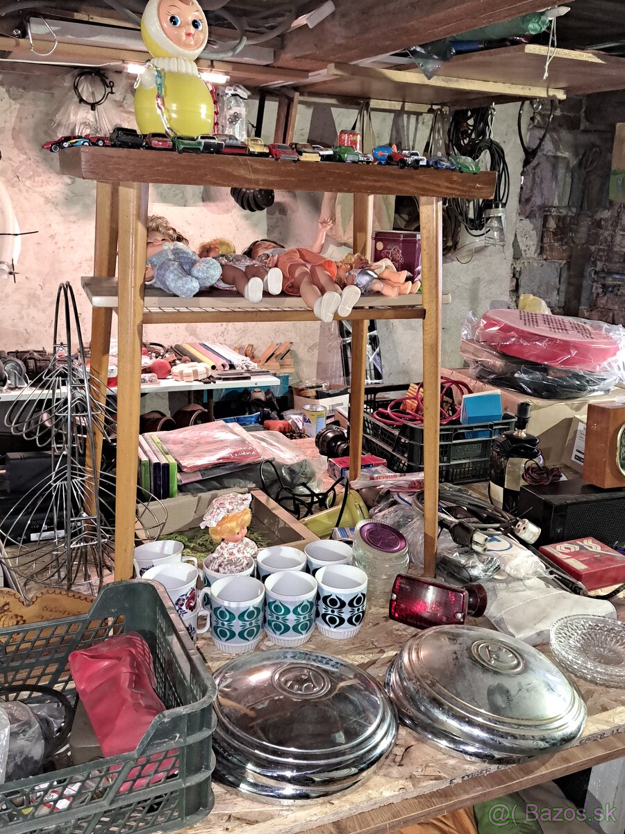 Garážový výpredaj - 20