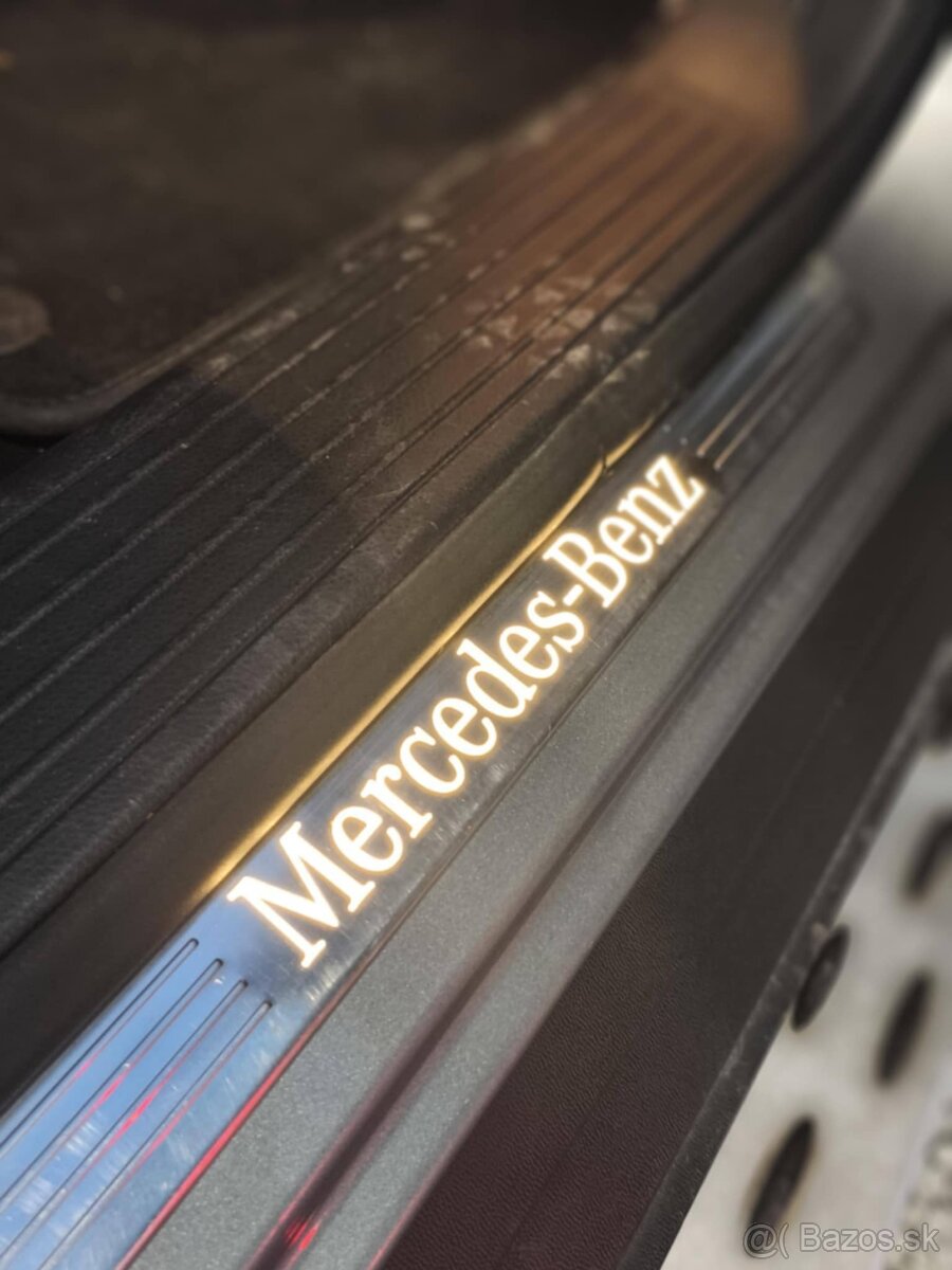 Mercedes-Benz ML trieda 350 BlueTEC 4matic AMG - 20