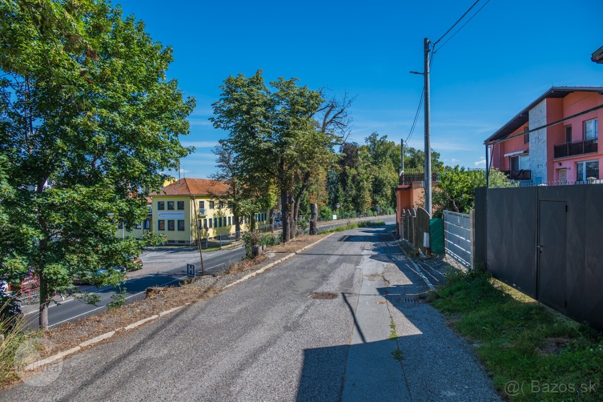 Na predaj jedinečný multifunkčný dom v Kežmarku - 20