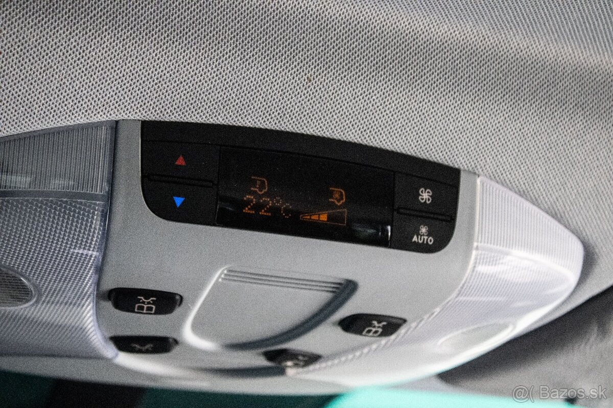 Mercedes-Benz Viano 2.2 120kW 7-miestne 2011 - 20