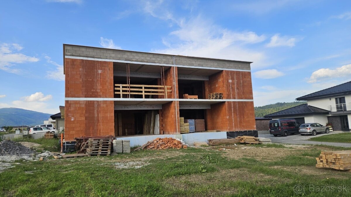 MODERNÉ BÝVANIE V CENTRE OBCE RABČA - 20