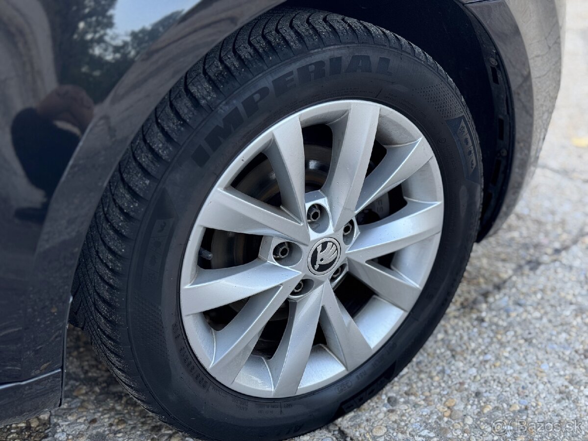 Skoda Octavia 1.6 TDI DSG 190000km - 20