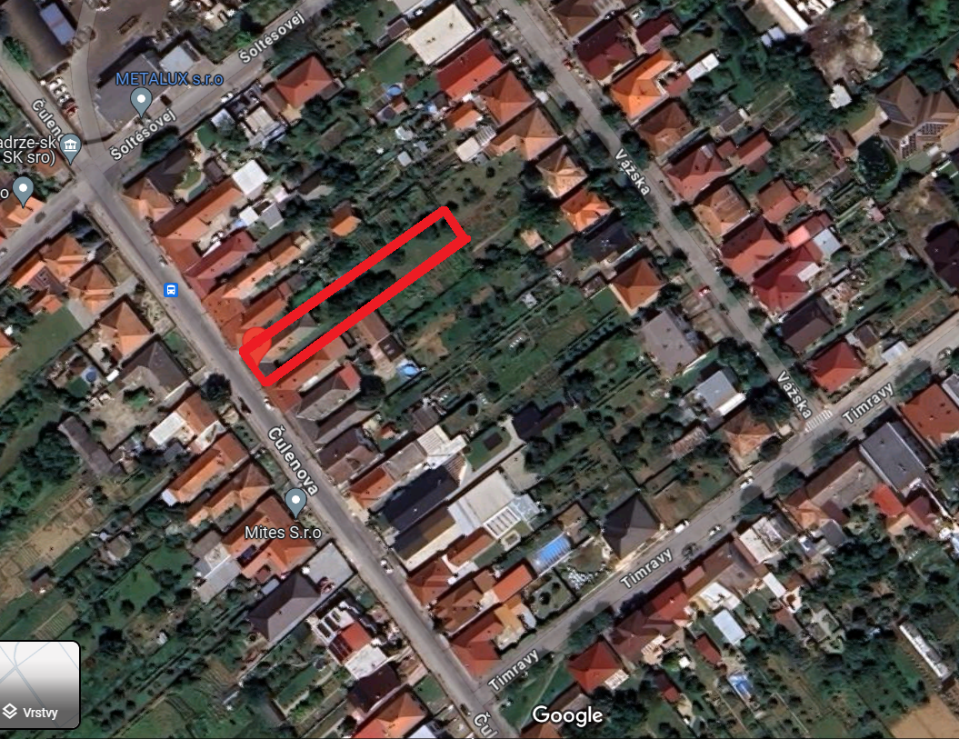 Rodinný dom HLOHOVEC - tichá lokalita, rovinatý pozemok - 20