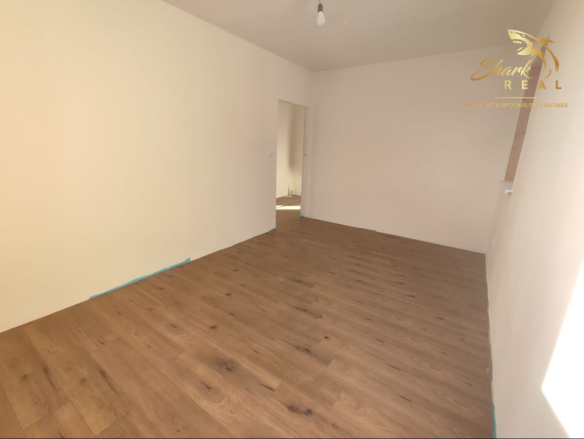 4 izbová novostavba v dvojdome neďaleko tajchu - 20